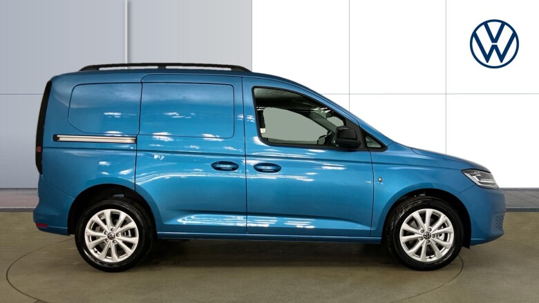 Volkswagen Caddy Cargo C20 Diesel 2.0 TDI 122PS Commerce Pro Van DSG [Tech Pack]